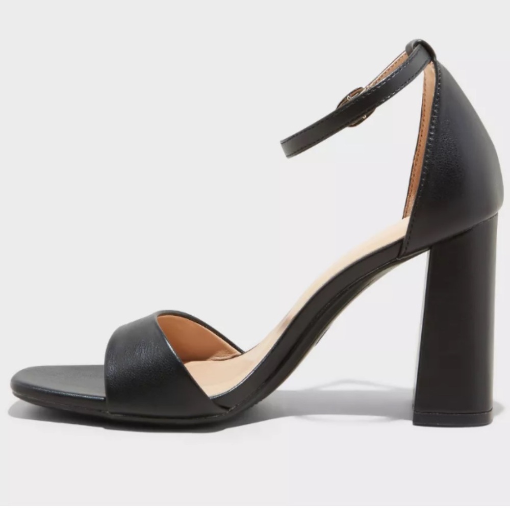 Women's Shelly Heels with Memory Foam Insole           A New Day Black 9.5  NWOT